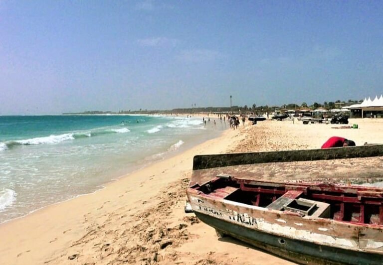 une plage de l'île de Sal